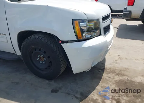 2013 Chevrolet Suburban 1500 Lt из США, поврежденный, VIN 1GNSCJE08DR102735